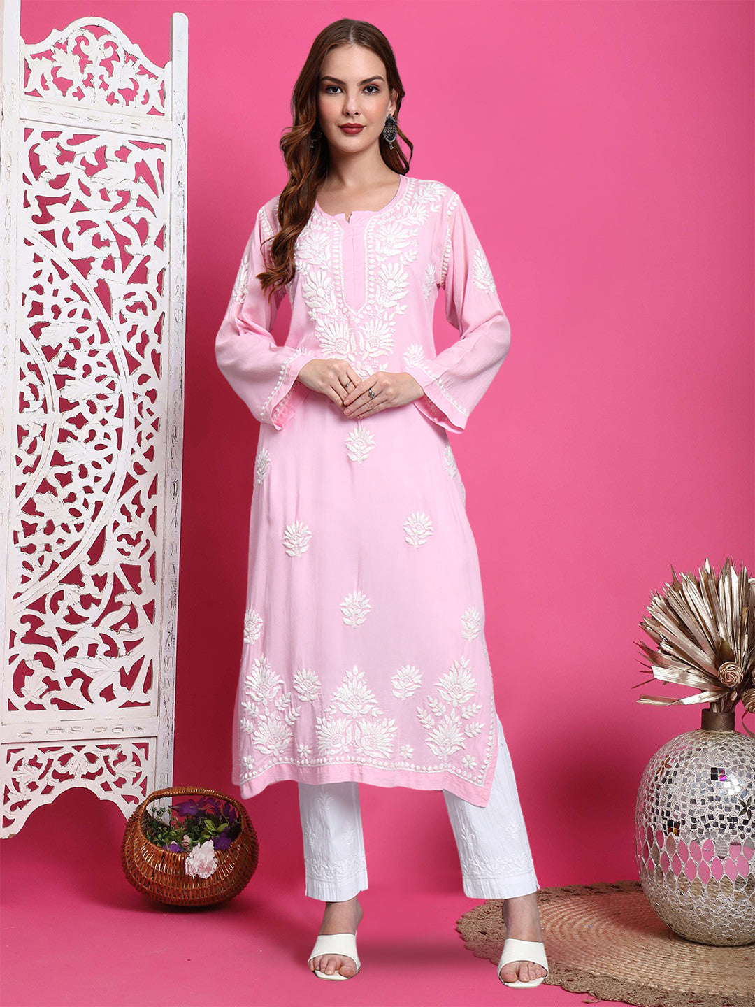 Hand Embroidered Chikankari Modal Straight Kurta-AL3683 Pink
