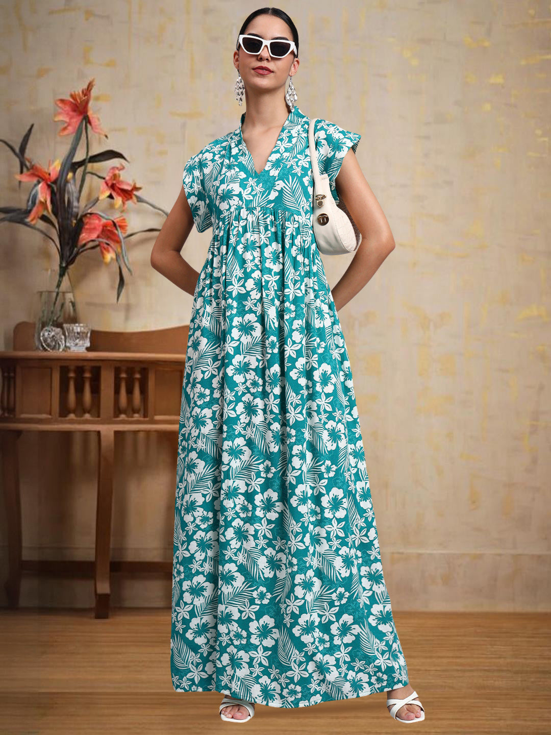 Hand Embroidered Chikankari Cotton Jalabiya-AL3697 Ramagreen