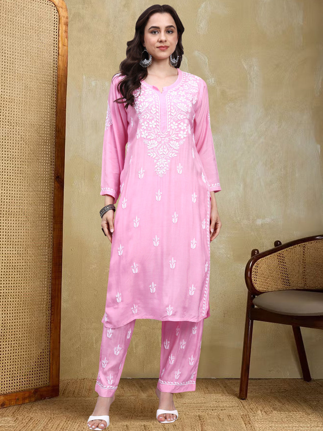 Women Hand Embroidered Chikankari Muslin Kurta Set-AL4114KS New