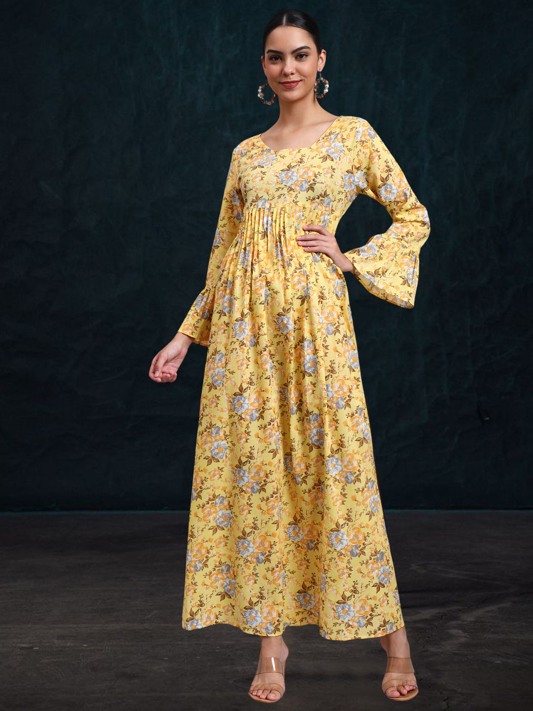 Women Green Floral Printed Cotton Jalabiya with Flared Sleeves & Round Neckline-AL4045 Yellow