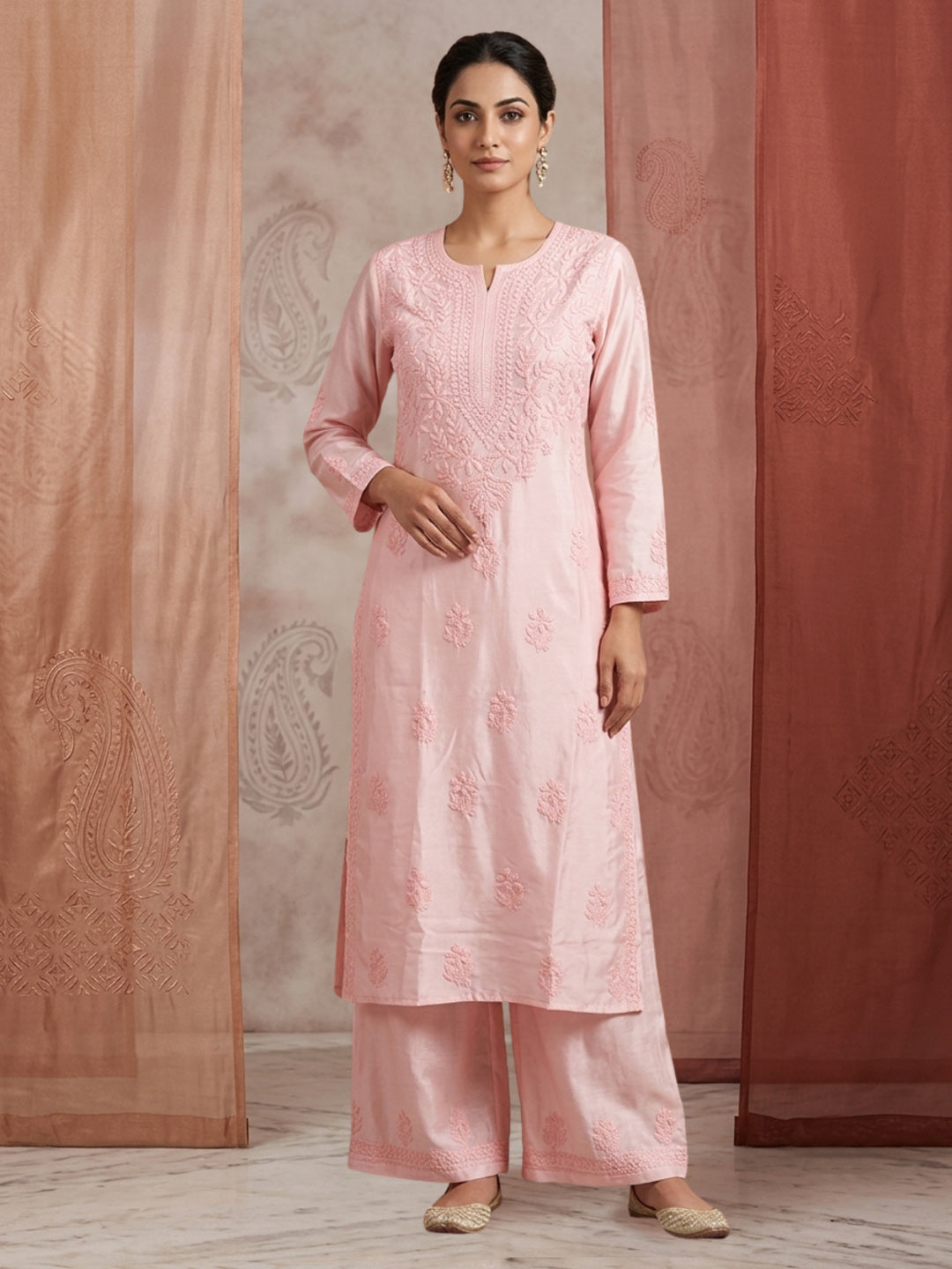 Women Hand Embroidered Chikankari Muslin Kurta Set-AL4118KS Peach