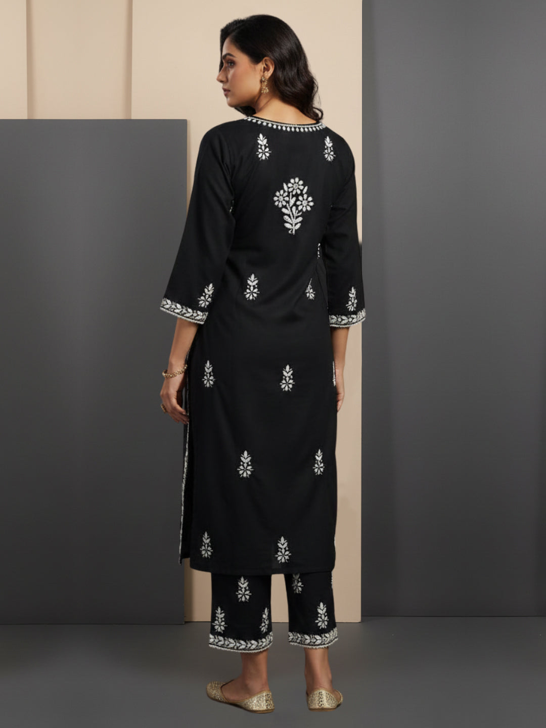 Women Hand Embroidered Chikankari Cotton Kurta Set-AL4107KS New