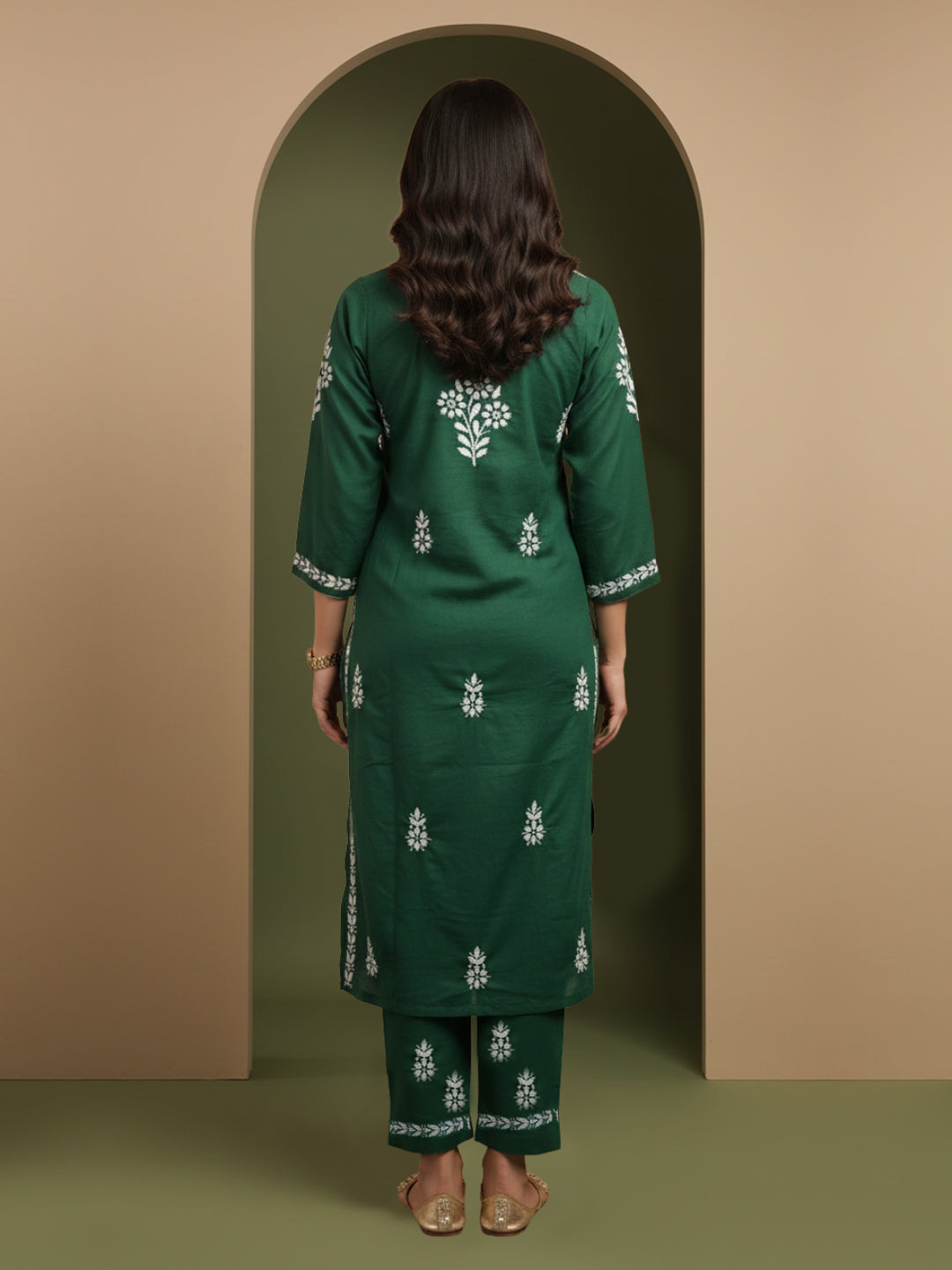 Women Hand Embroidered Chikankari Cotton Kurta Set-AL4107KS New