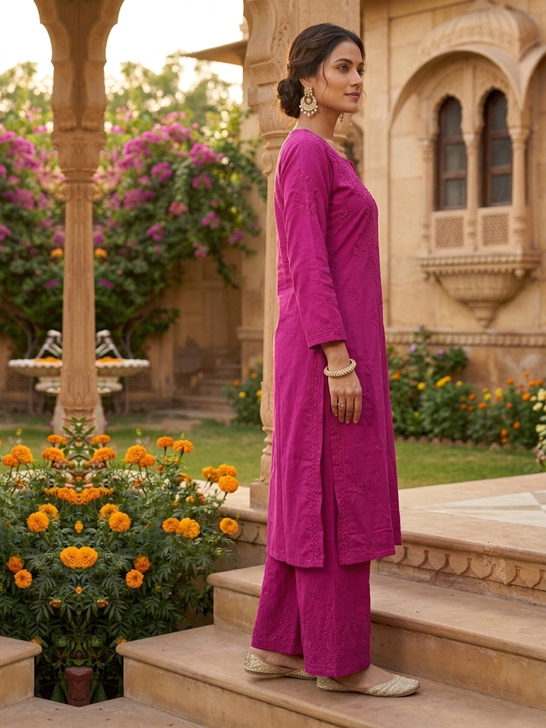 Women Hand Embroidered Chikankari Muslin Kurta Set-AL4115KS