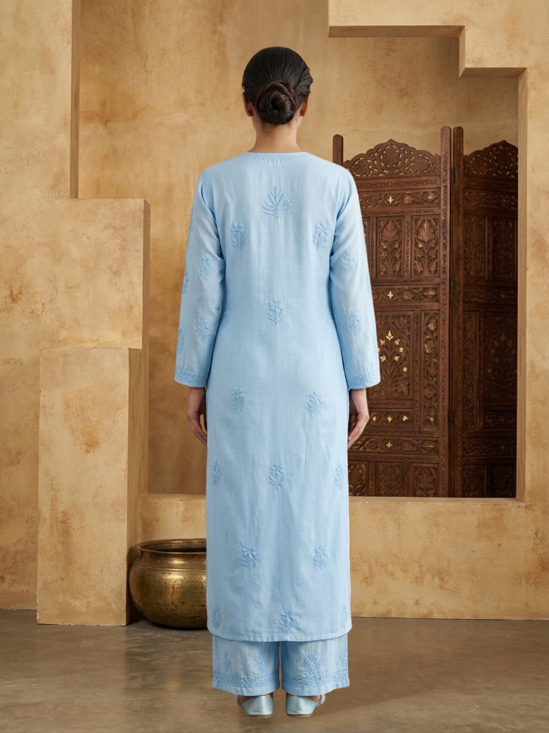 Women Hand Embroidered Chikankari Muslin Kurta Set-AL4118KS Blue