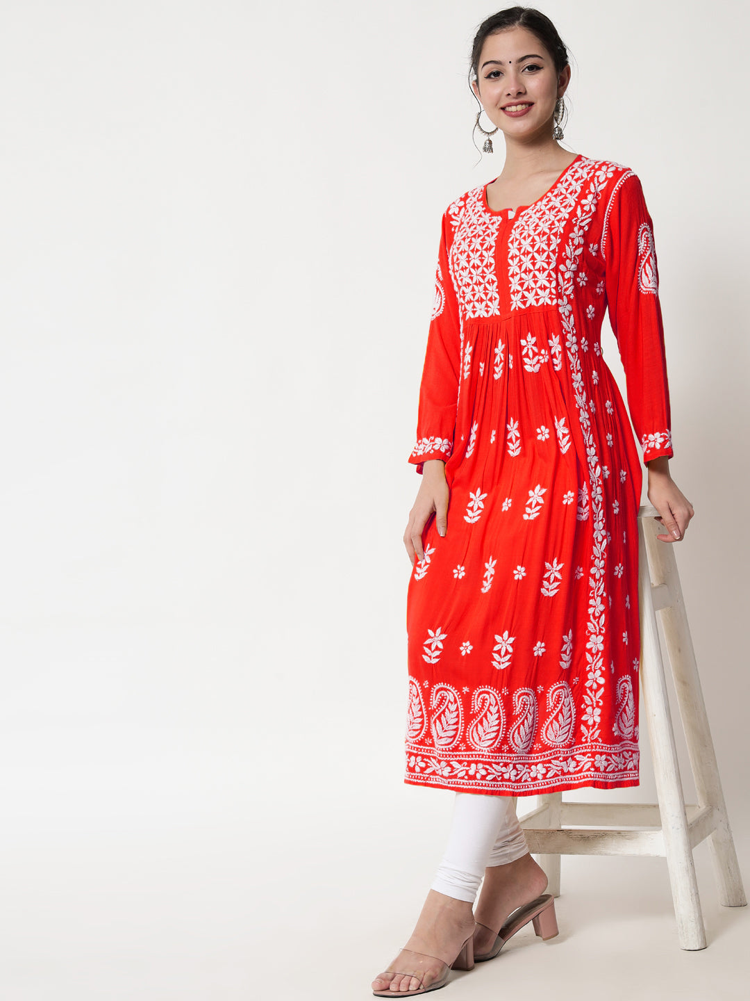 Women Hand Embroidered Chikankari Rayon Kurta-AL3549 Red