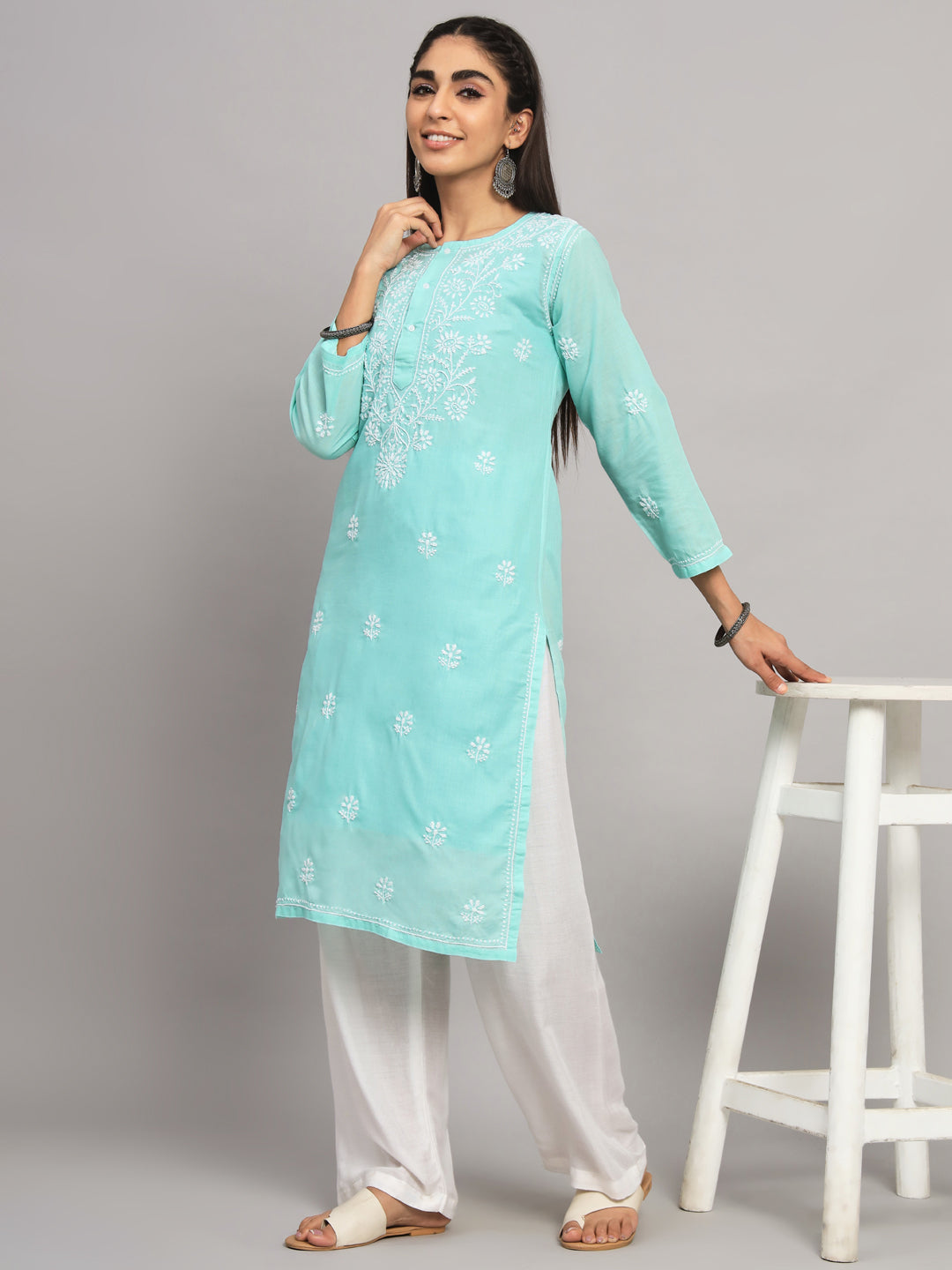 Hand Embroidered Chikankari Cotton Straight Kurta -ALNTV115 Seagreen