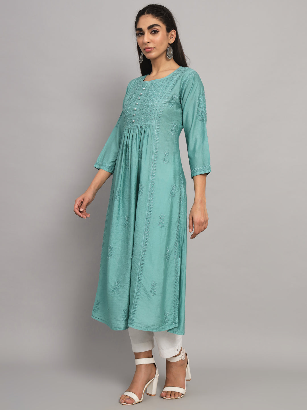Hand embroidered floral pleated chikankari kurta AL3608 Green