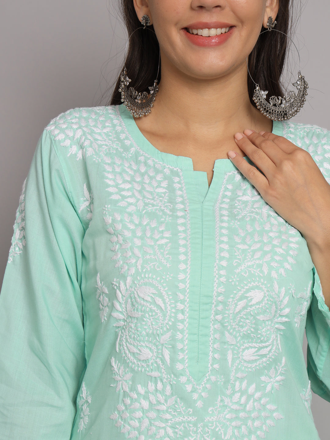 Women Hand Embroidered Chikankari Cotton Kurta Set-AL3674KS Seagreen