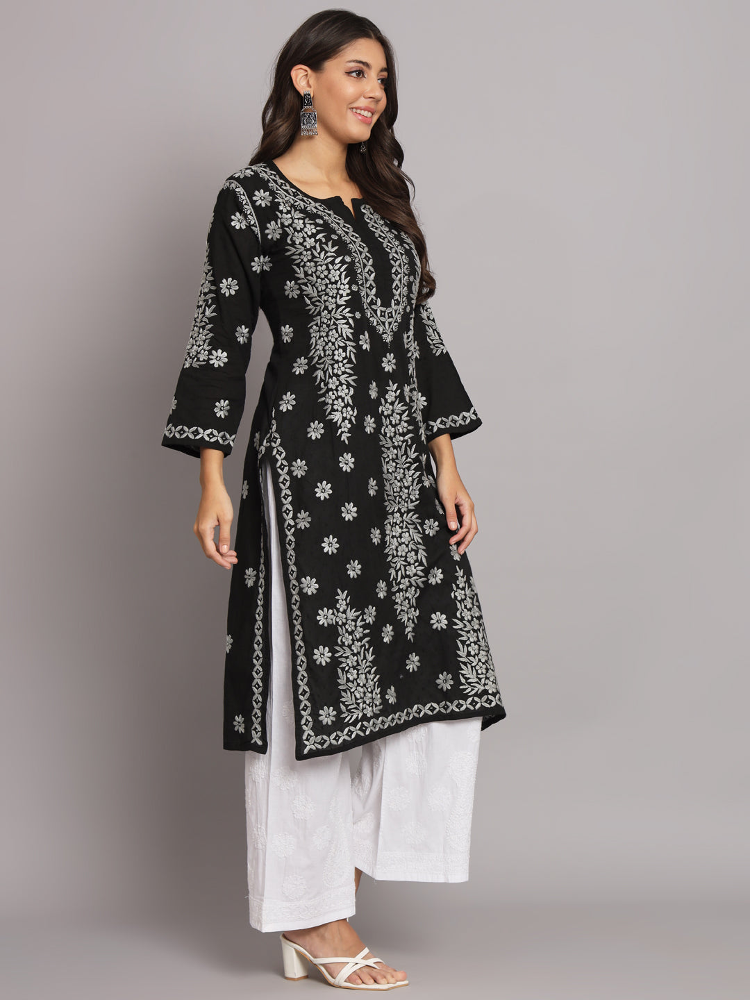Women Hand Embroidered Chikankari Cotton Straight Kurta-AL3679 Black