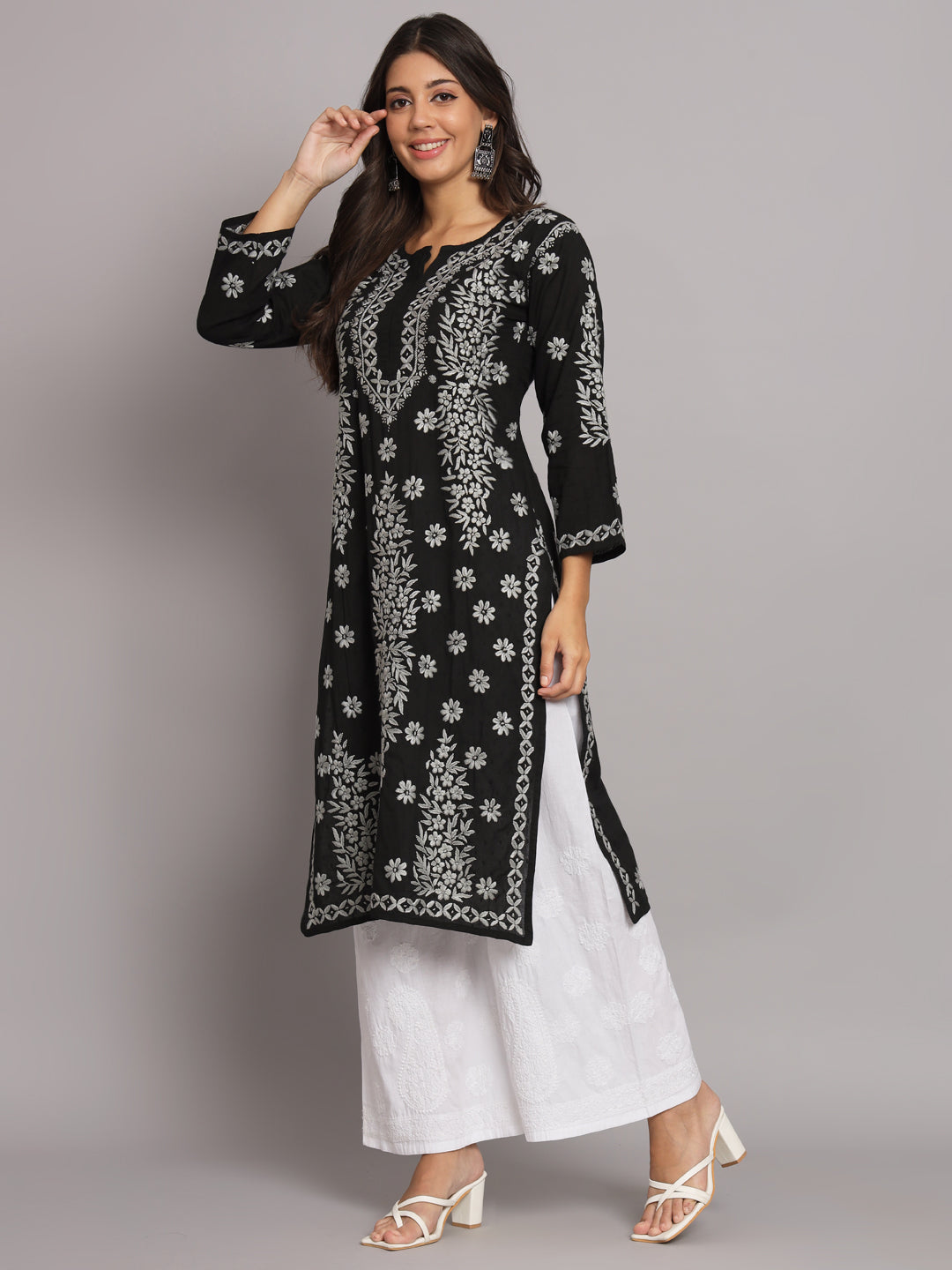 Women Hand Embroidered Chikankari Cotton Straight Kurta-AL3679 Black
