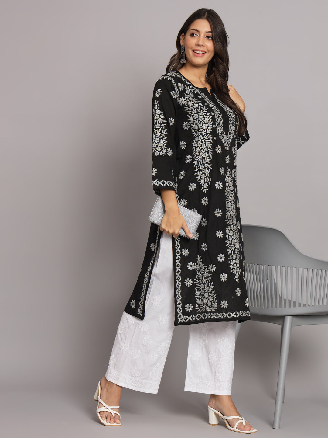 Women Hand Embroidered Chikankari Cotton Straight Kurta-AL3679 Black