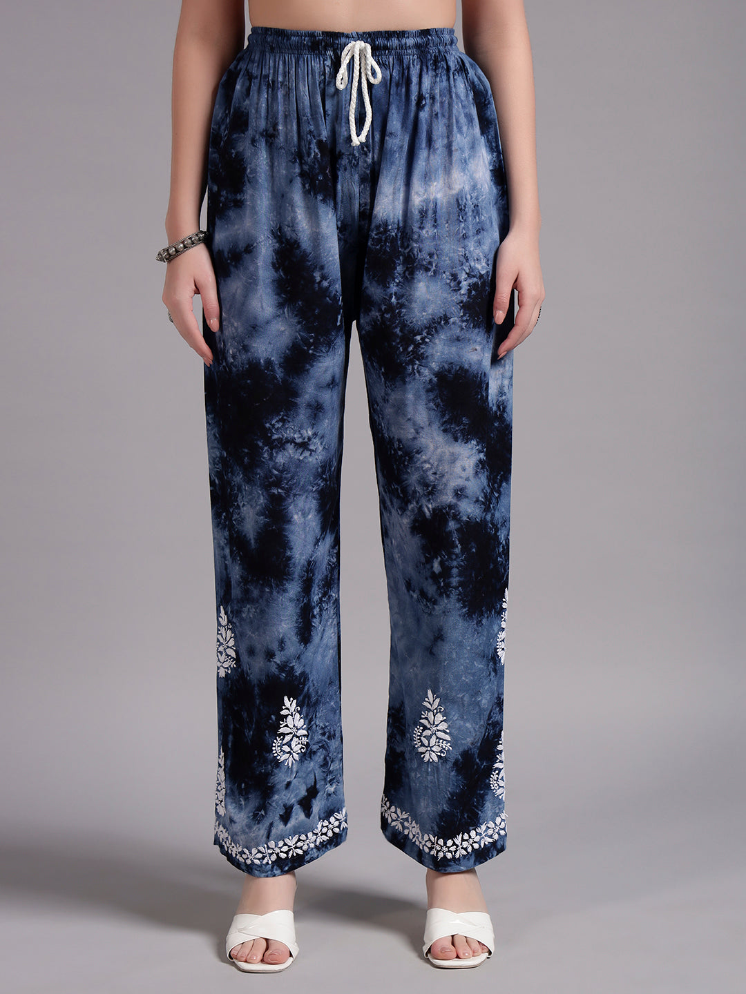 Women Hand Embroidered Chikankari Rayon Co-ord Set-AL4093KS Navy