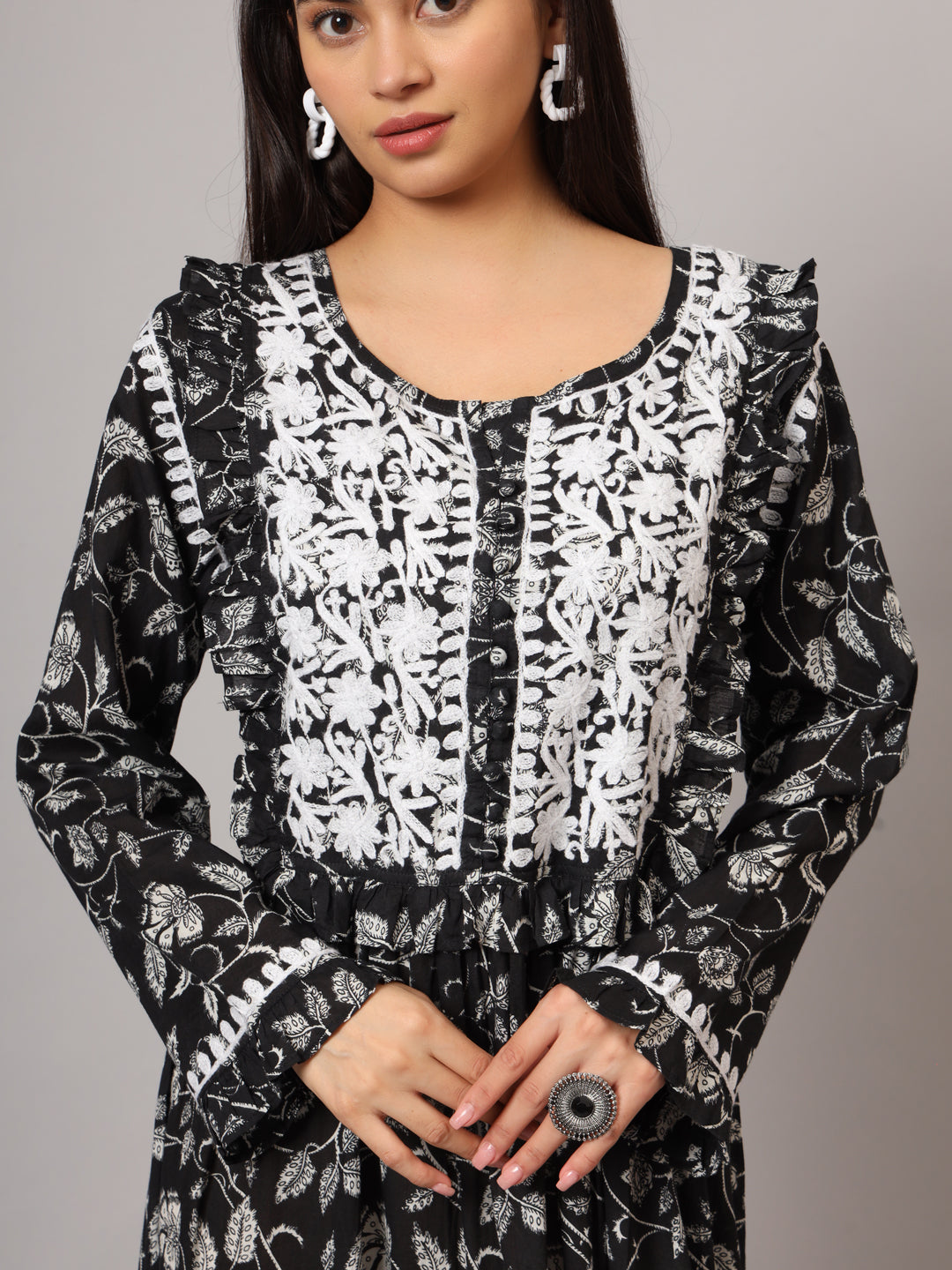 Hand Embroidered Chikankari A-Line Gathering Pattern Mulmul Cotton Jalabiya-AL3941 Black