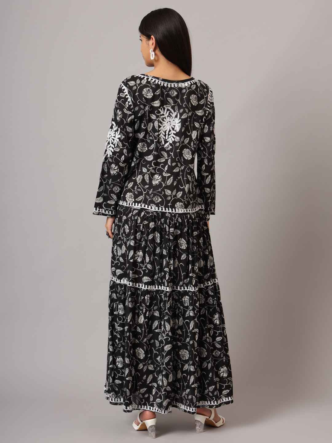 Hand Embroidered Lucknowi Chikankari Printed Mulmul Cotton Jalabiya-AL3698 Black