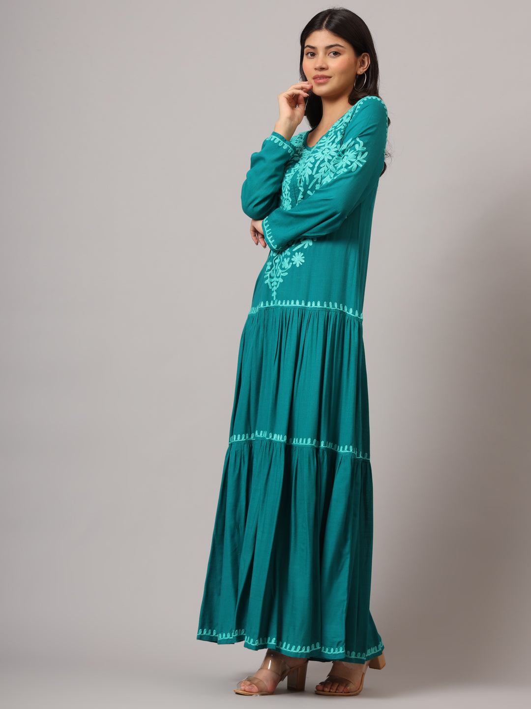 Hand Embroidered Lucknowi Chikankari Cotton Jalabiya-AL3942 Ramagreen