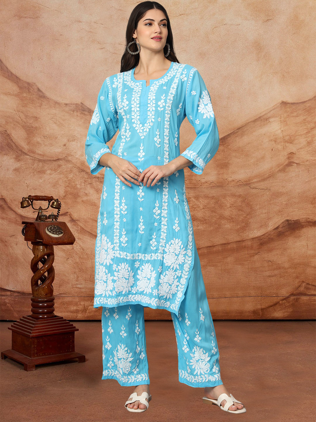 Women Hand Embroidered Chikankari Modal Kurta set-AL4049KS Turquoise