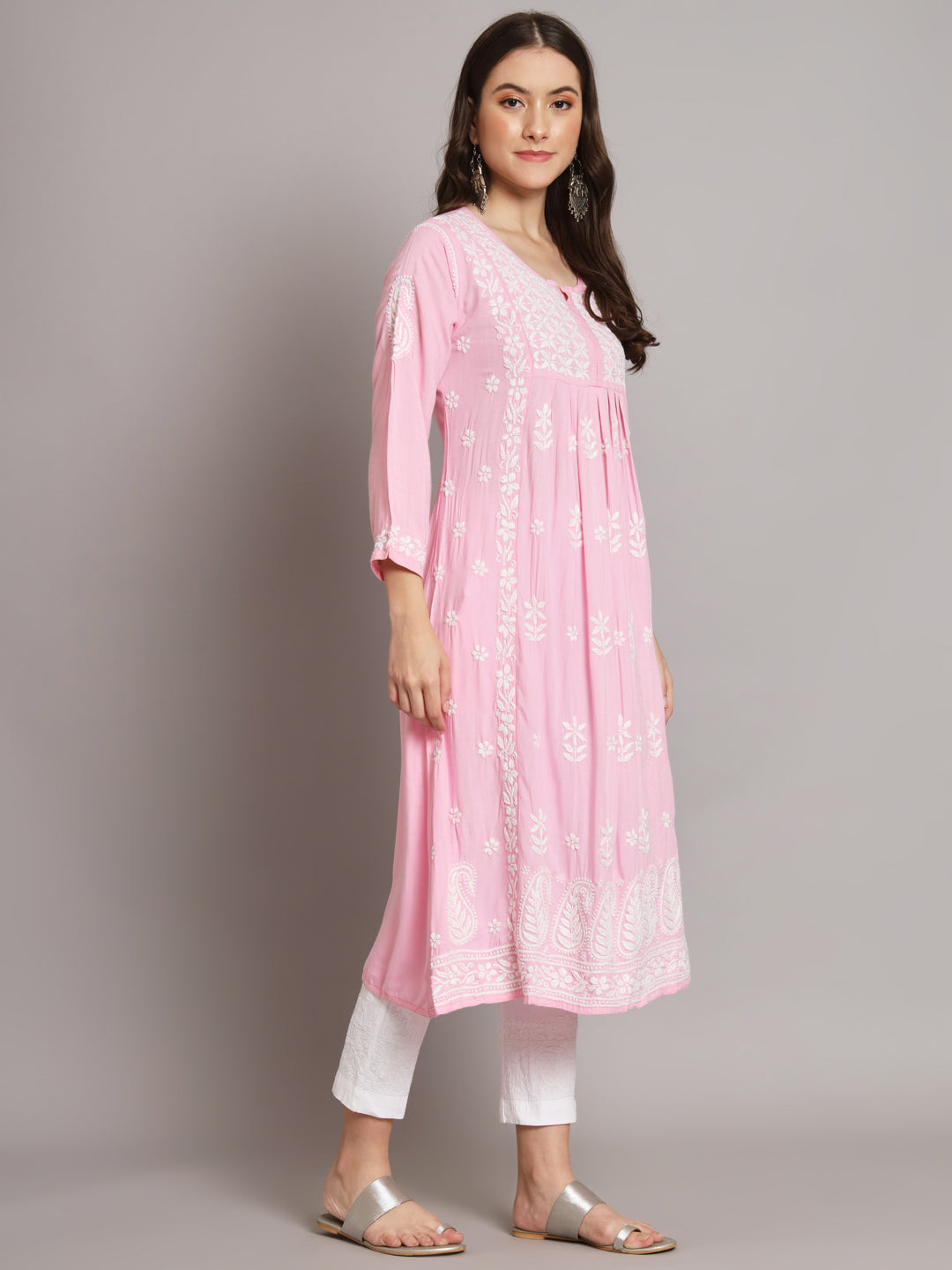 Women Hand Embroidered Chikankari Rayon Kurta-AL3549 Babypink