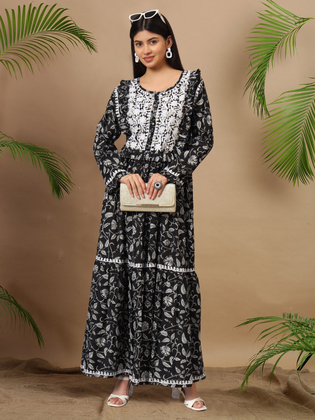 Hand Embroidered Chikankari A-Line Gathering Pattern Mulmul Cotton Jalabiya-AL3941 Black