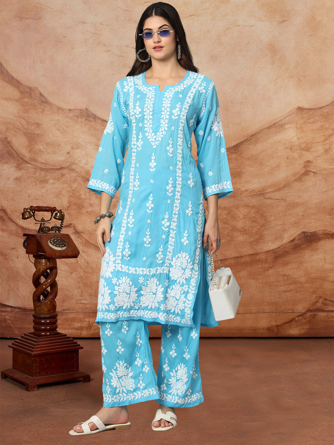 Women Hand Embroidered Chikankari Modal Kurta set-AL4049KS Turquoise