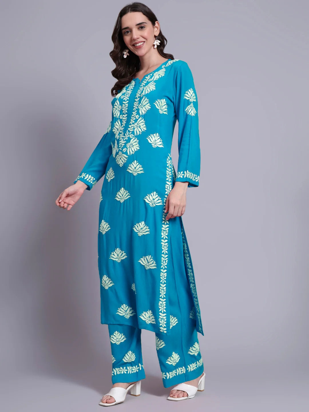Women Hand Embroidered Chikankari Rayon Kurta Set-AL4084KS Teal