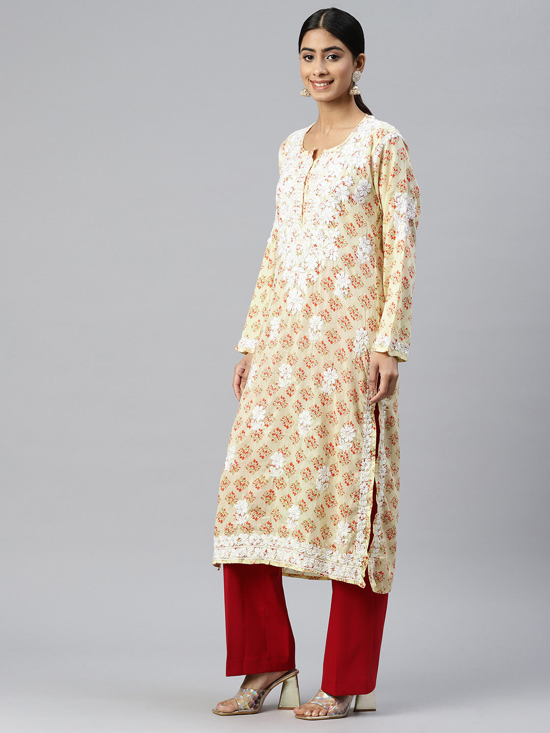 Women Hand Embroidered Chikankari Cotton Kurta-AL3649 Beige