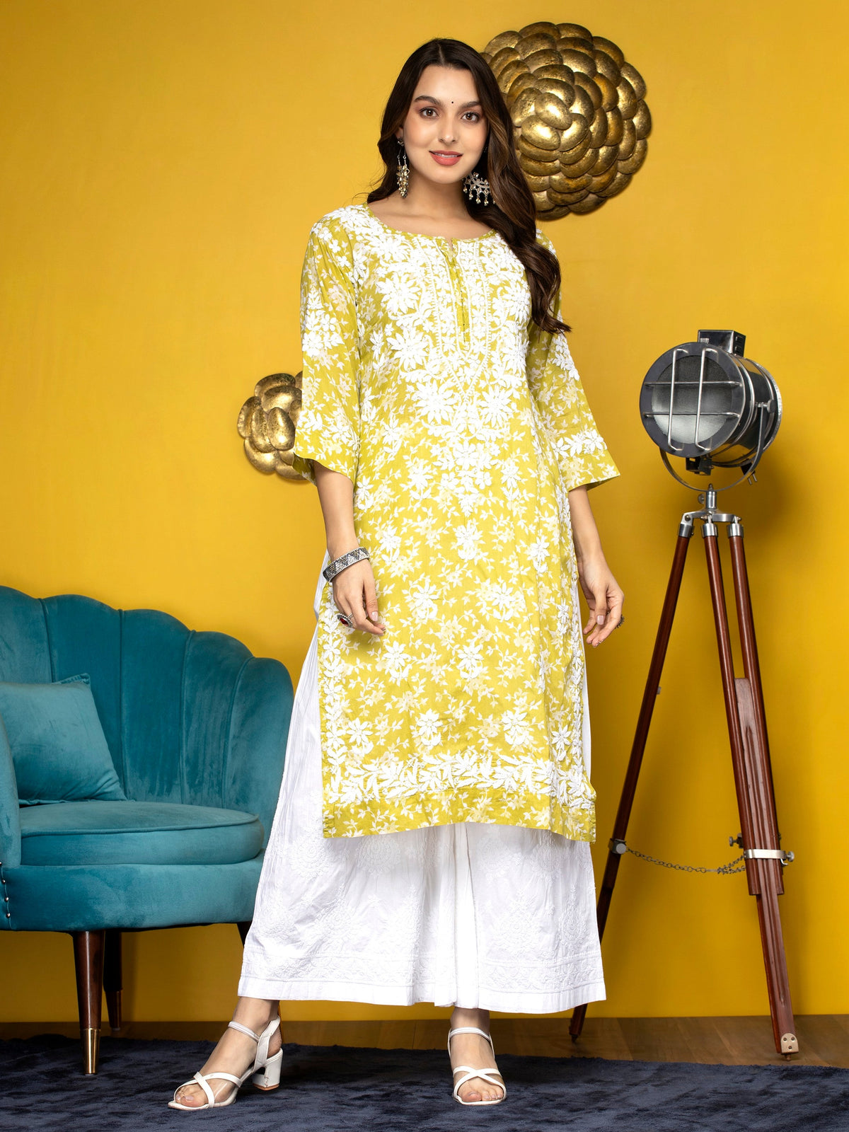 Hand Embroidered Chikankari Mulmul Straight Kurta-AL3648 Green