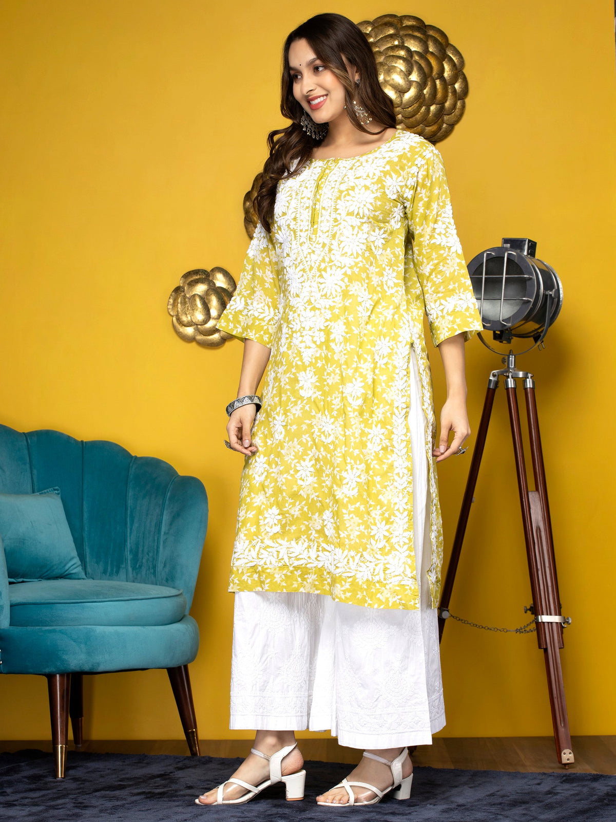 Hand Embroidered Chikankari Mulmul Straight Kurta-AL3648 Green