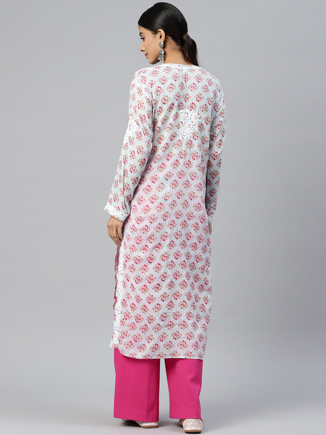 Women Hand Embroidered Chikankari Cotton Kurta-AL3649 Skyblue