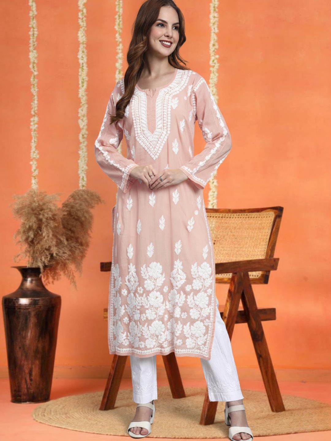 Women Hand Embroidered Chikankari Mulmul Kurti -AL3723 Peach