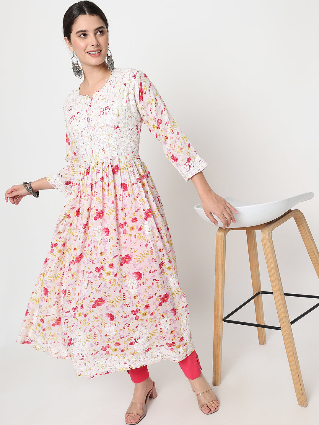 Women Hand Embroidered Chikankari Cotton Kurta-AL3582 Orange