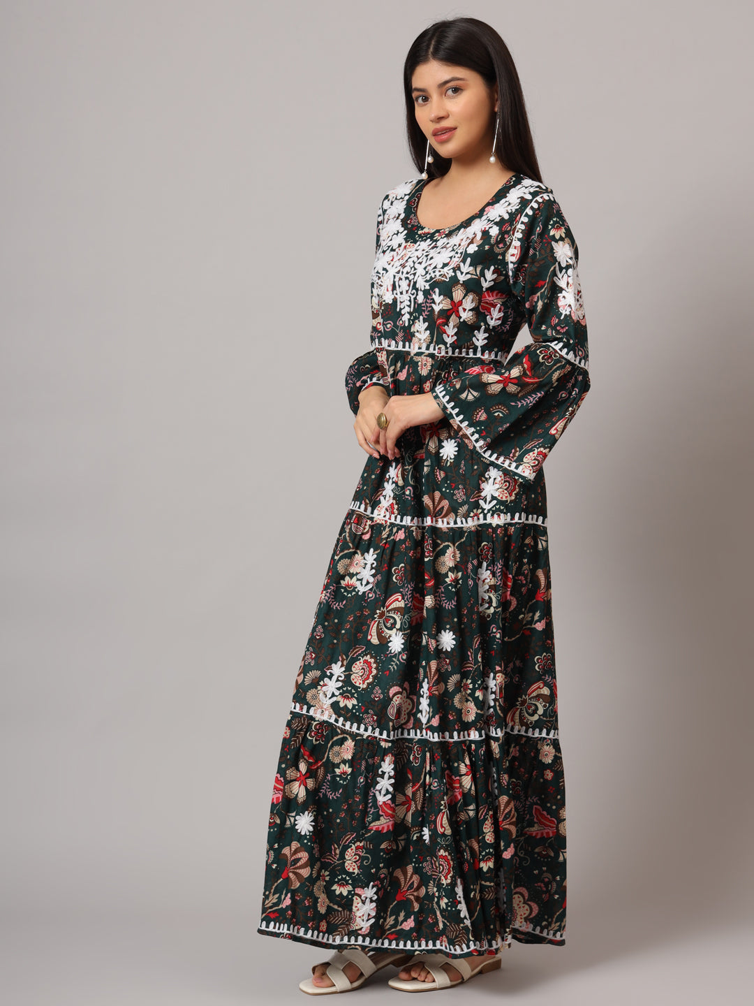 Hand Embroidered Chikankari A-Line Gathering Pattern Mulmul Cotton Jalabiya-AL3673 Green & Beige