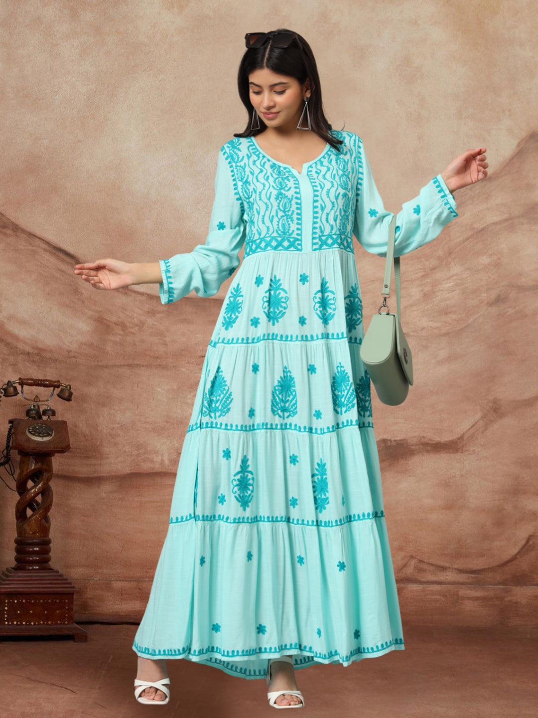Hand Embroidered Lucknowi Chikankari Rayon Jalabiya-AL3935 Seagreen