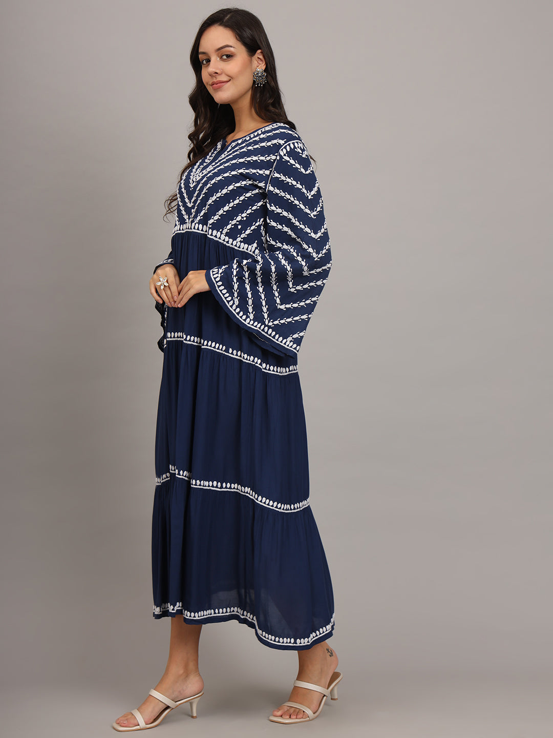 Hand Embroidered Chikankari Modal Jalabiya-AL4015 Navy