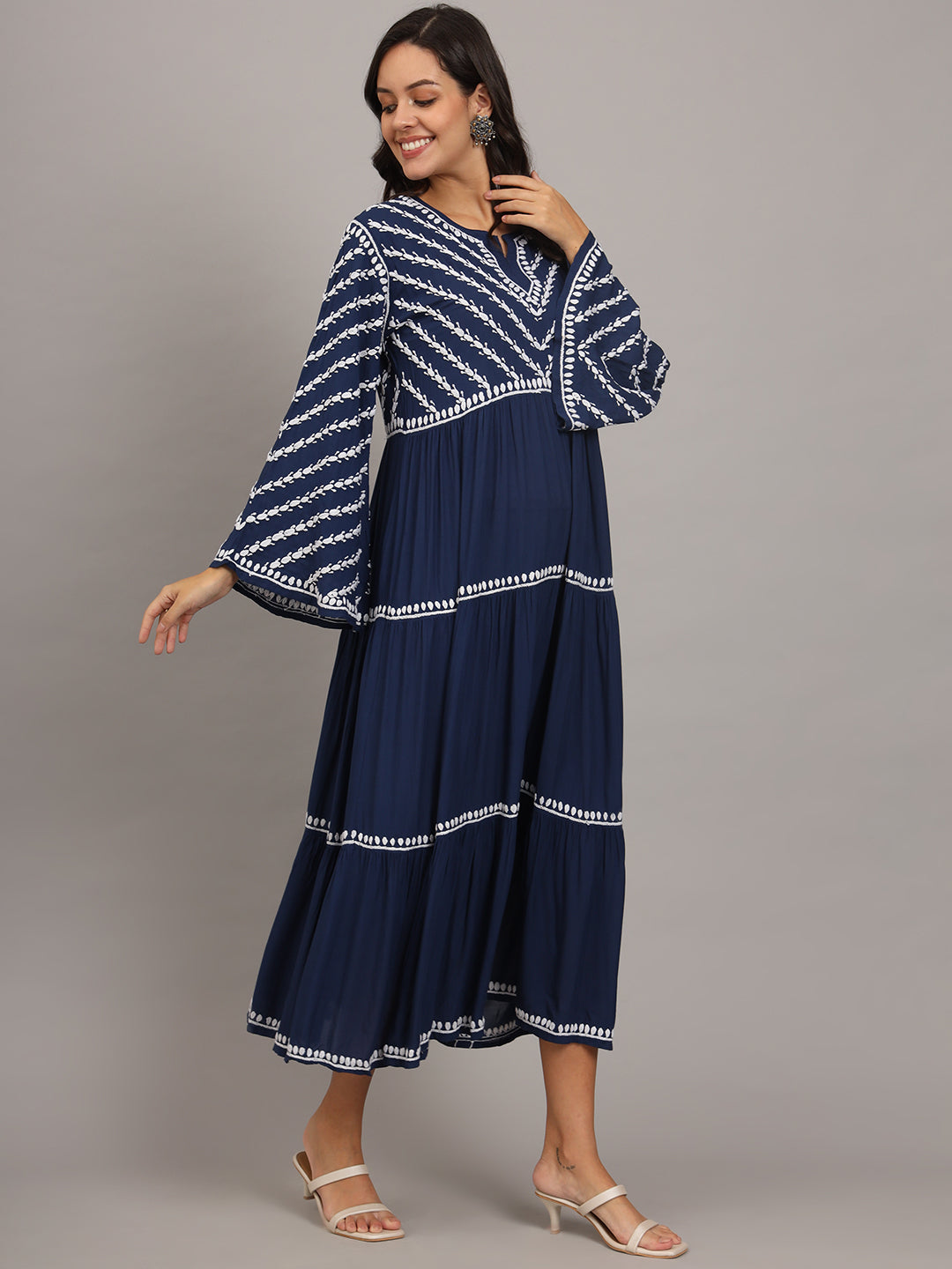 Hand Embroidered Chikankari Modal Jalabiya-AL4015 Navy