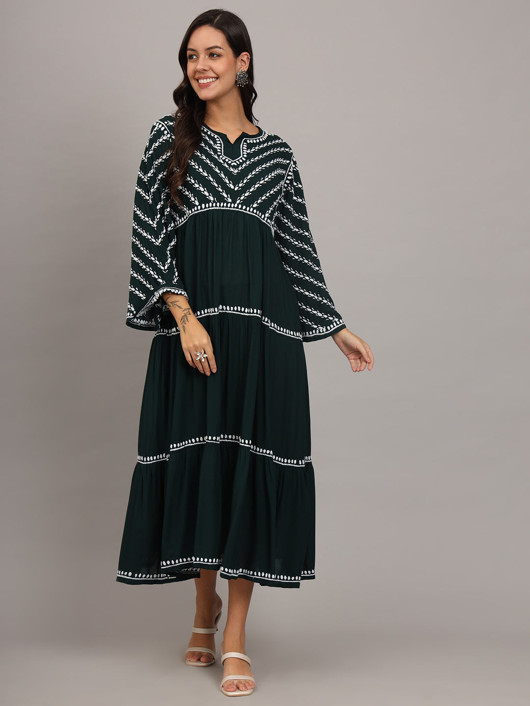 Hand Embroidered Chikankari Modal Jalabiya-AL4015