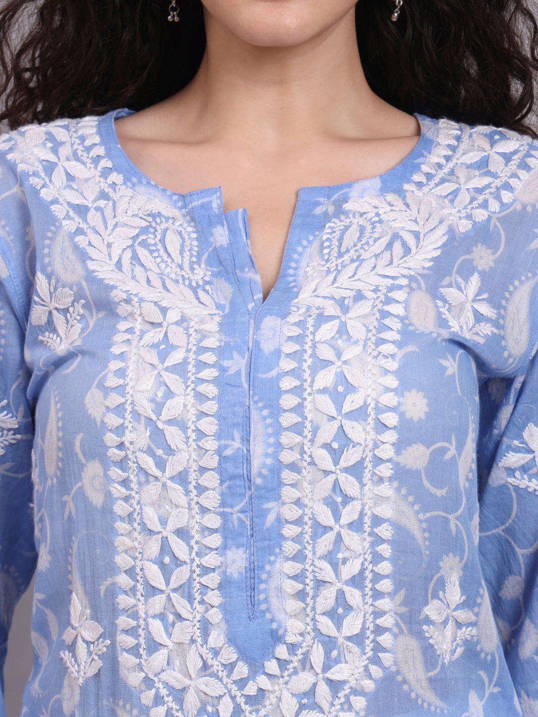 Women Hand Embroidered Chikankari Mul Printed Cotton Kurta-AL4072 Blue