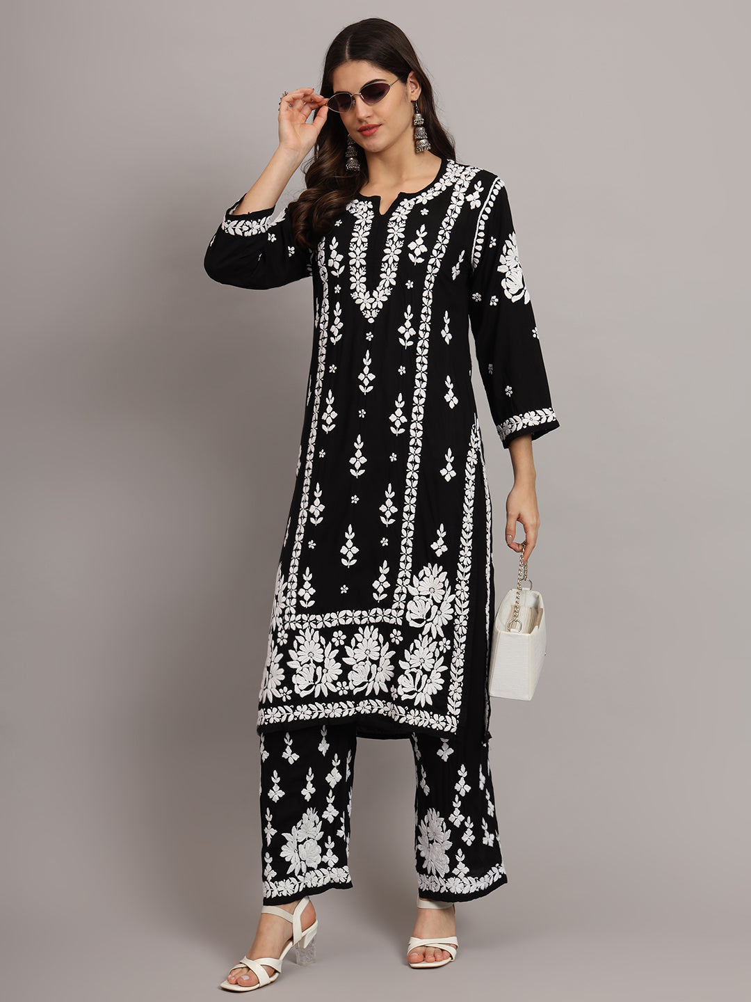 Women Hand Embroidered Chikankari Modal Kurta set-AL4049KS Peach