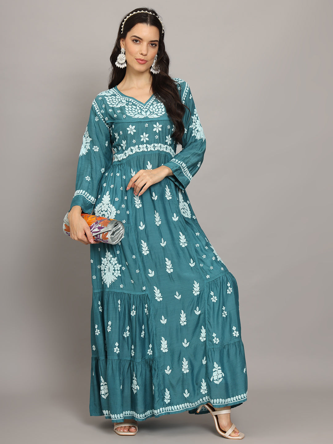 Women Hand Embroidered Chikankari Muslin Jalabiyas-AL4044 Green