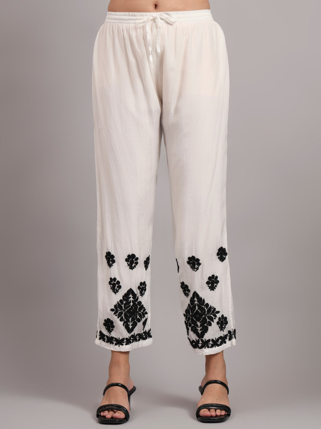 Women Hand Embroidered Chikankari Muslin Kurta Set-AL4079KS