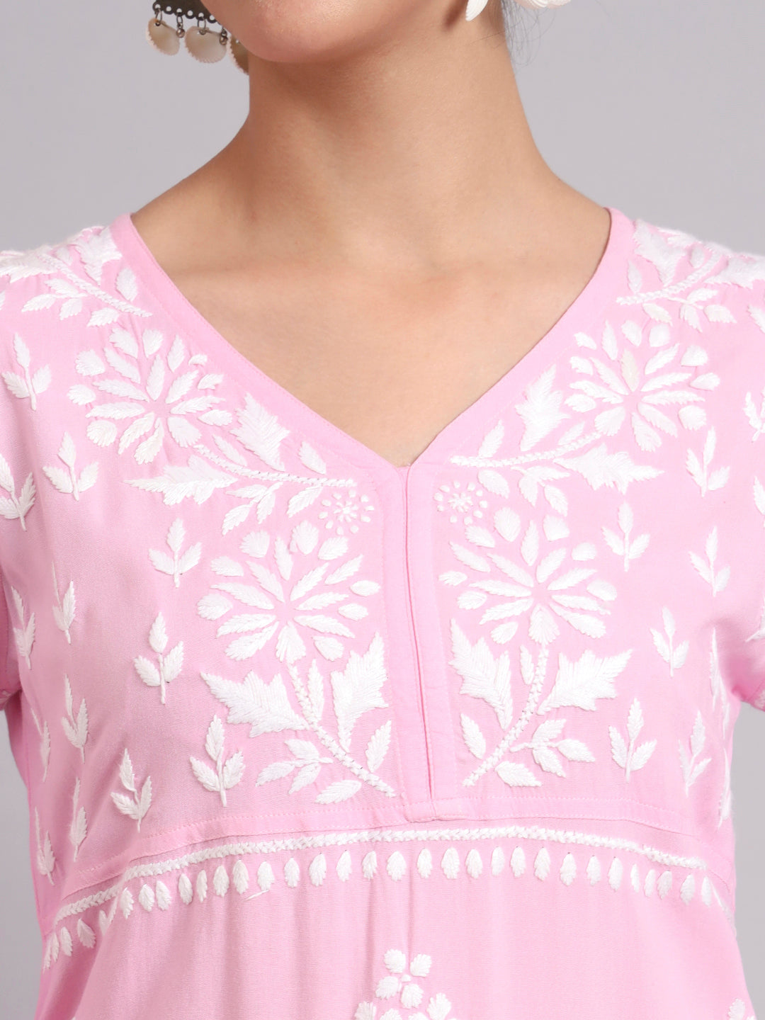 Women Hand Embroidered Lucknowi Chikankari Rayon Kurta Set-AL4077KS Pink