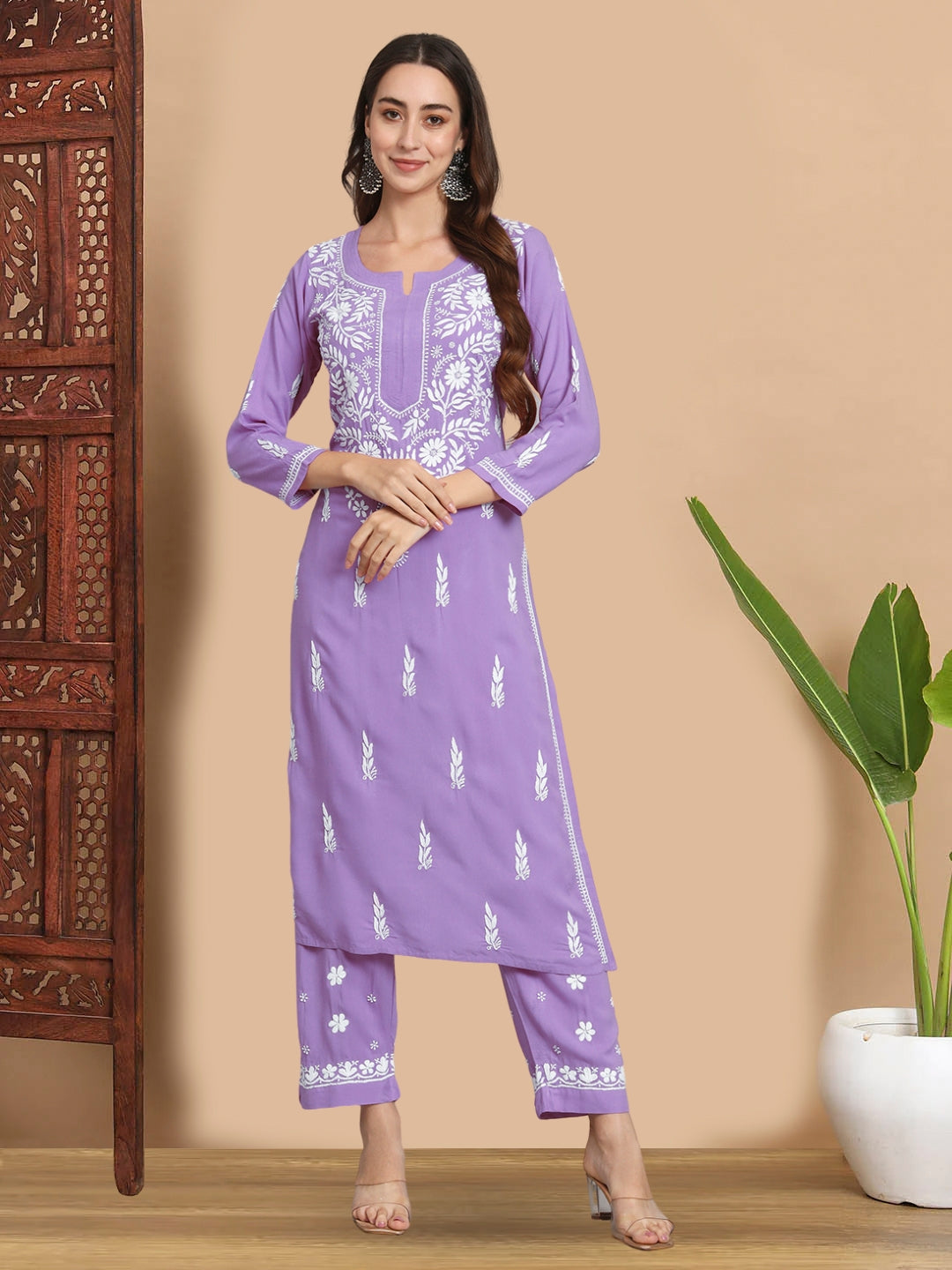 Women Hand Embroidered Chikankari Rayon Kurta set-AL3451KS Mauve