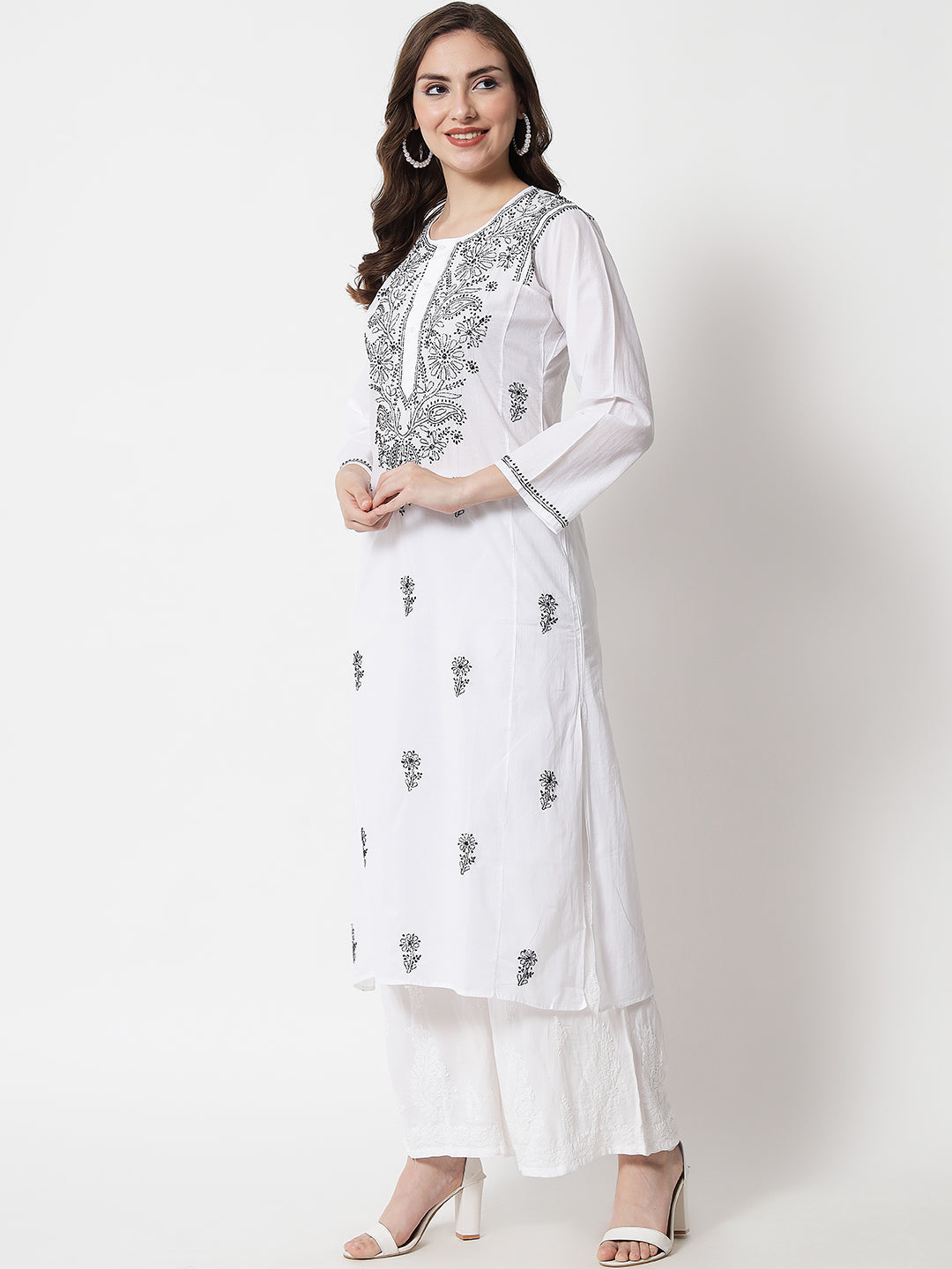 Women Hand Embroidered Chikankari Cotton Kurta-AL3469 New