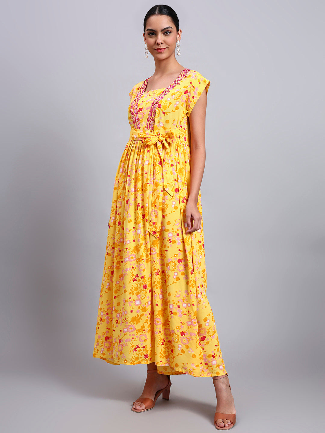 Women Floral Printed Cotton Jalabiya with Cap Sleeves & Square Neckline-AL4010 Yellow
