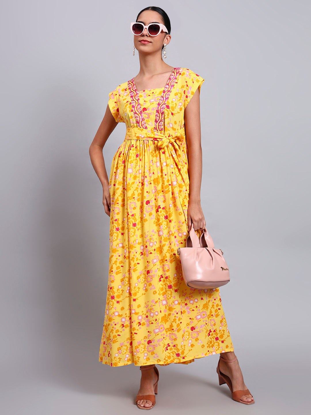 Women Floral Printed Cotton Jalabiya with Cap Sleeves & Square Neckline-AL4010 Yellow