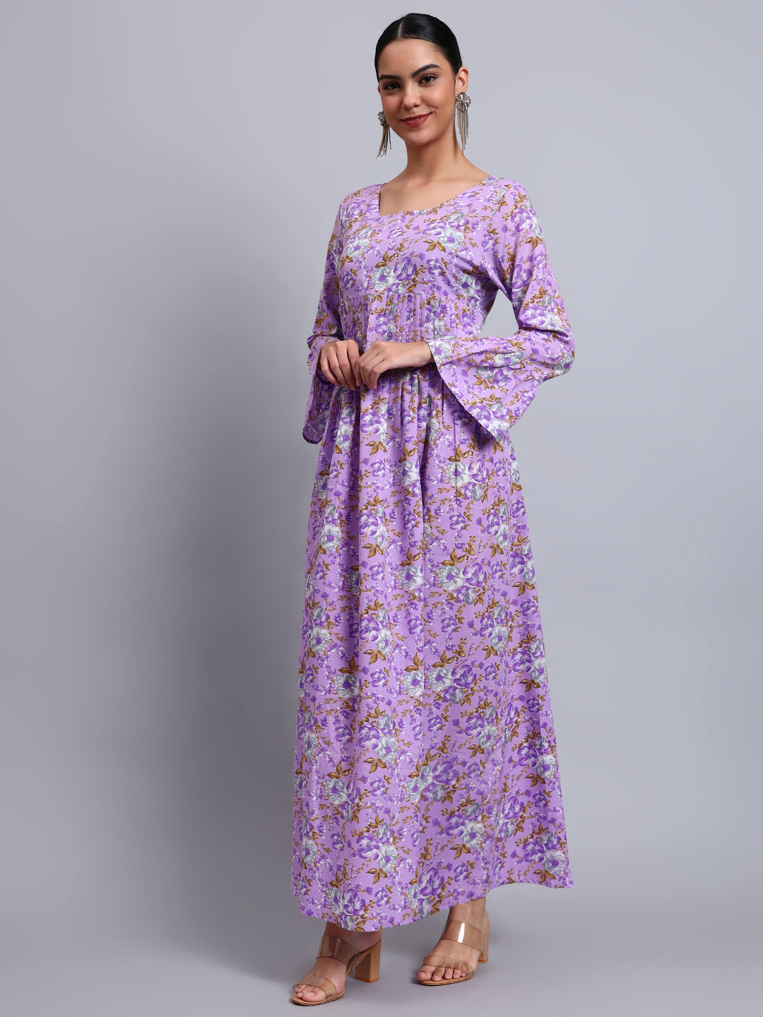 Women Green Floral Printed Cotton Jalabiya with Flared Sleeves & Round Neckline-AL4045 Lavender