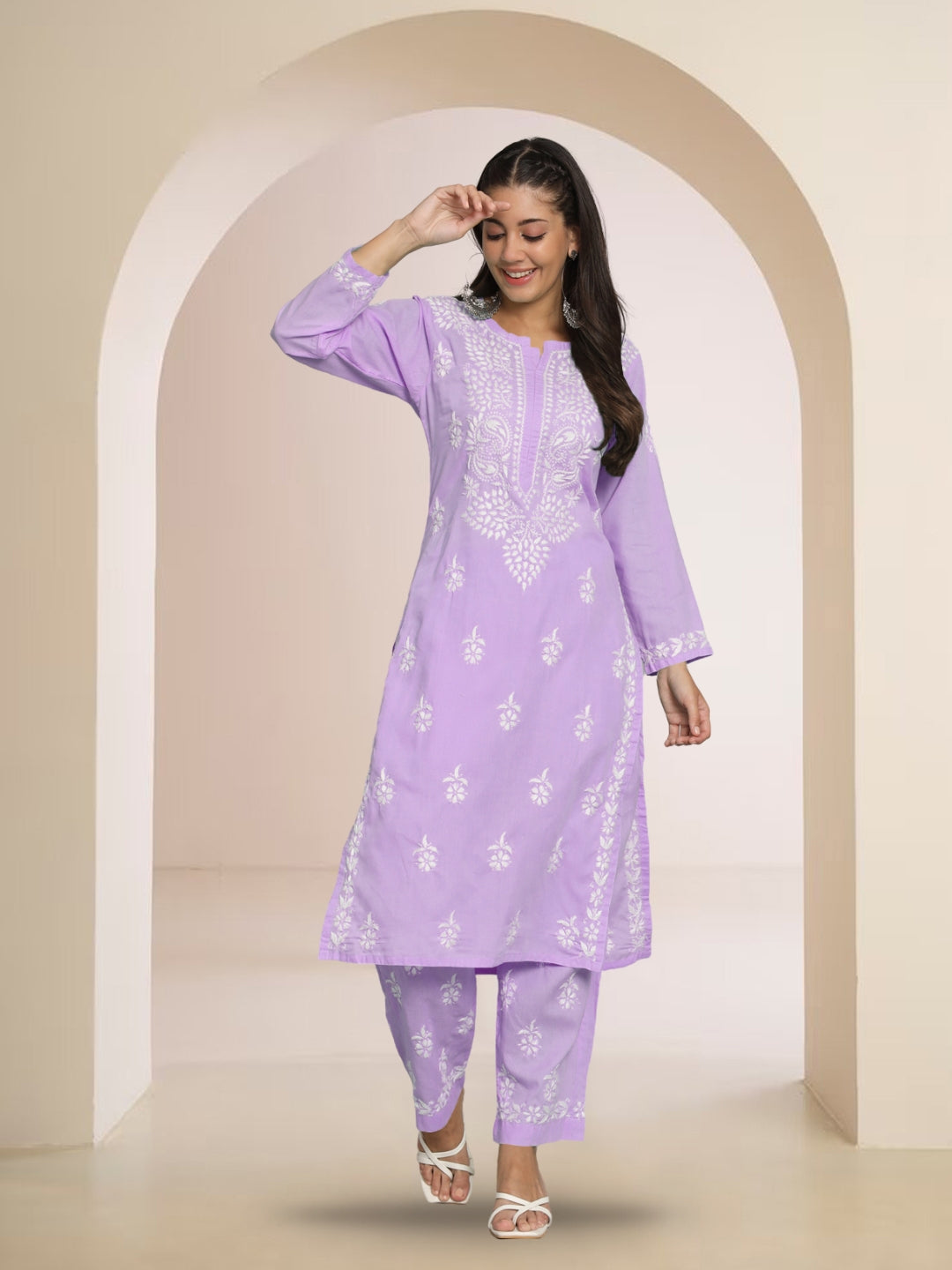 Women Hand Embroidered Chikankari Cotton Kurta Set-AL3674KS Lavender