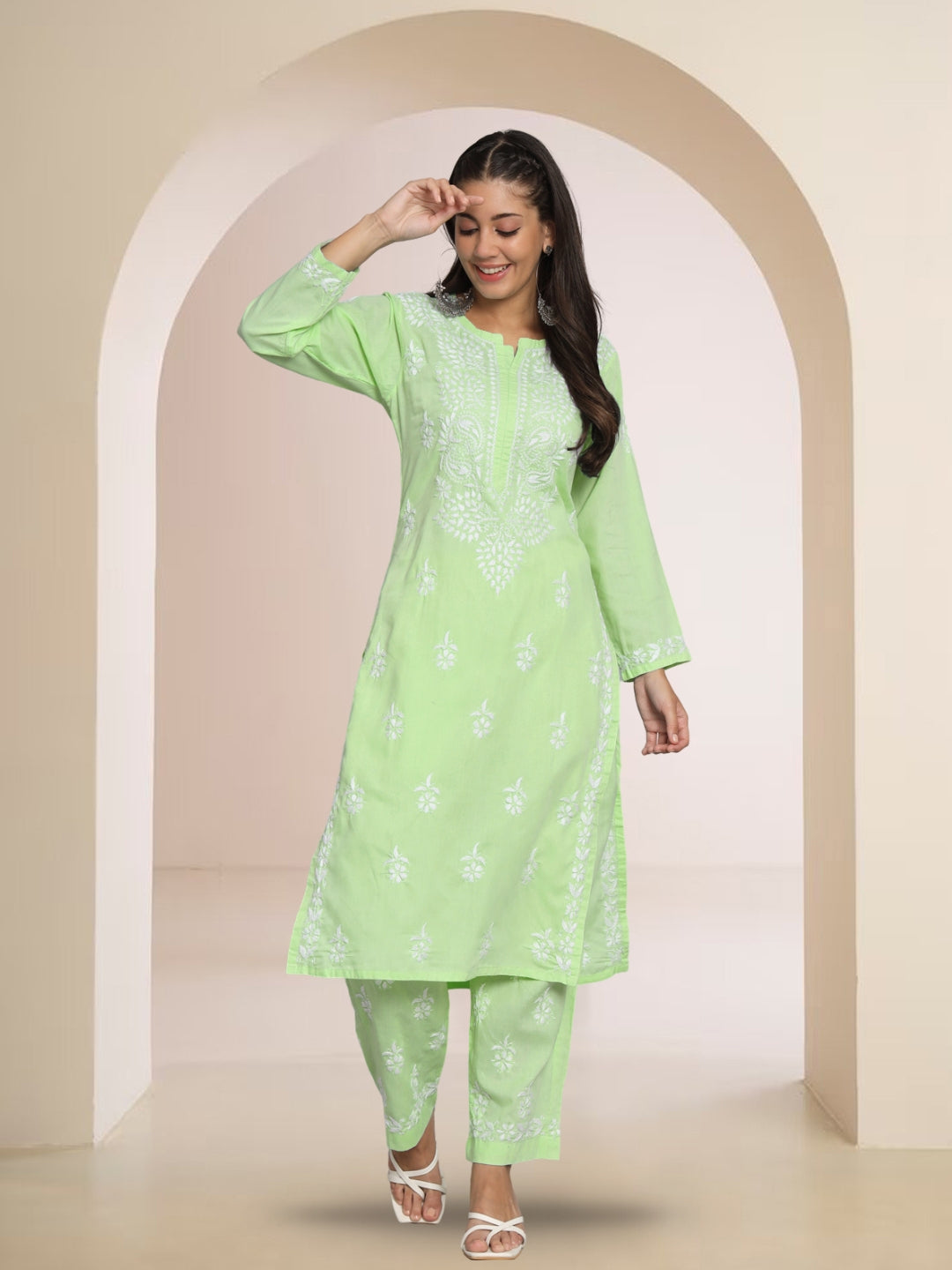 Women Hand Embroidered Chikankari Cotton Kurta Set-AL3674KS Green