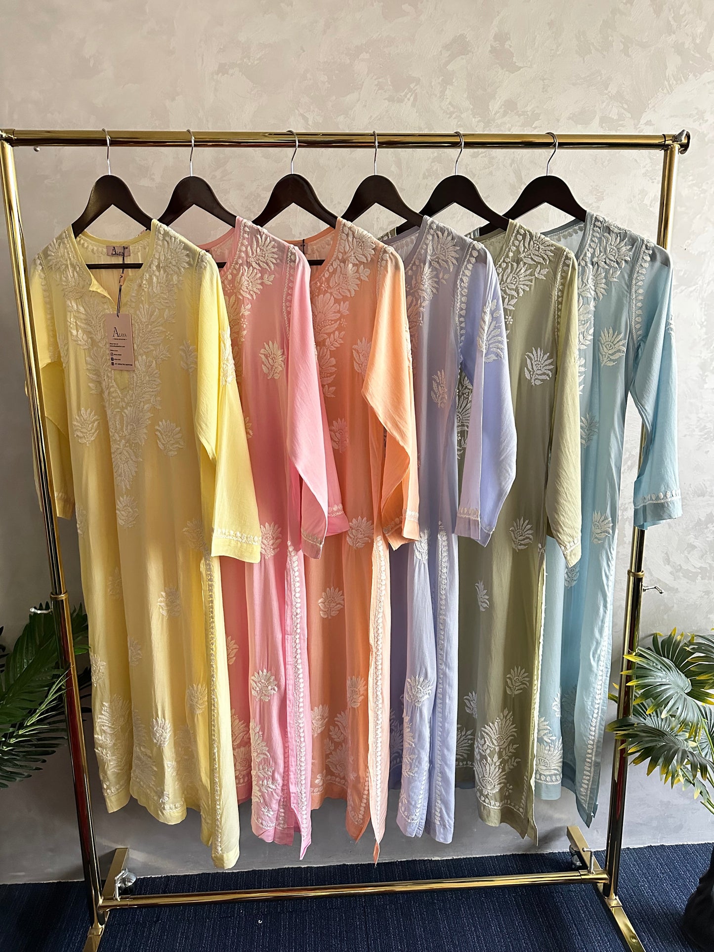 Hand Embroidered Chikankari Modal Straight Kurta-AL3683 Yellow