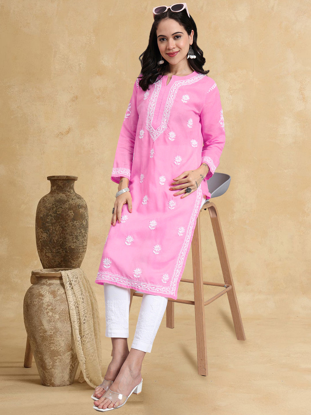Women Hand Embroidered Chikankari Cotton Kurta-AL3999 Pink